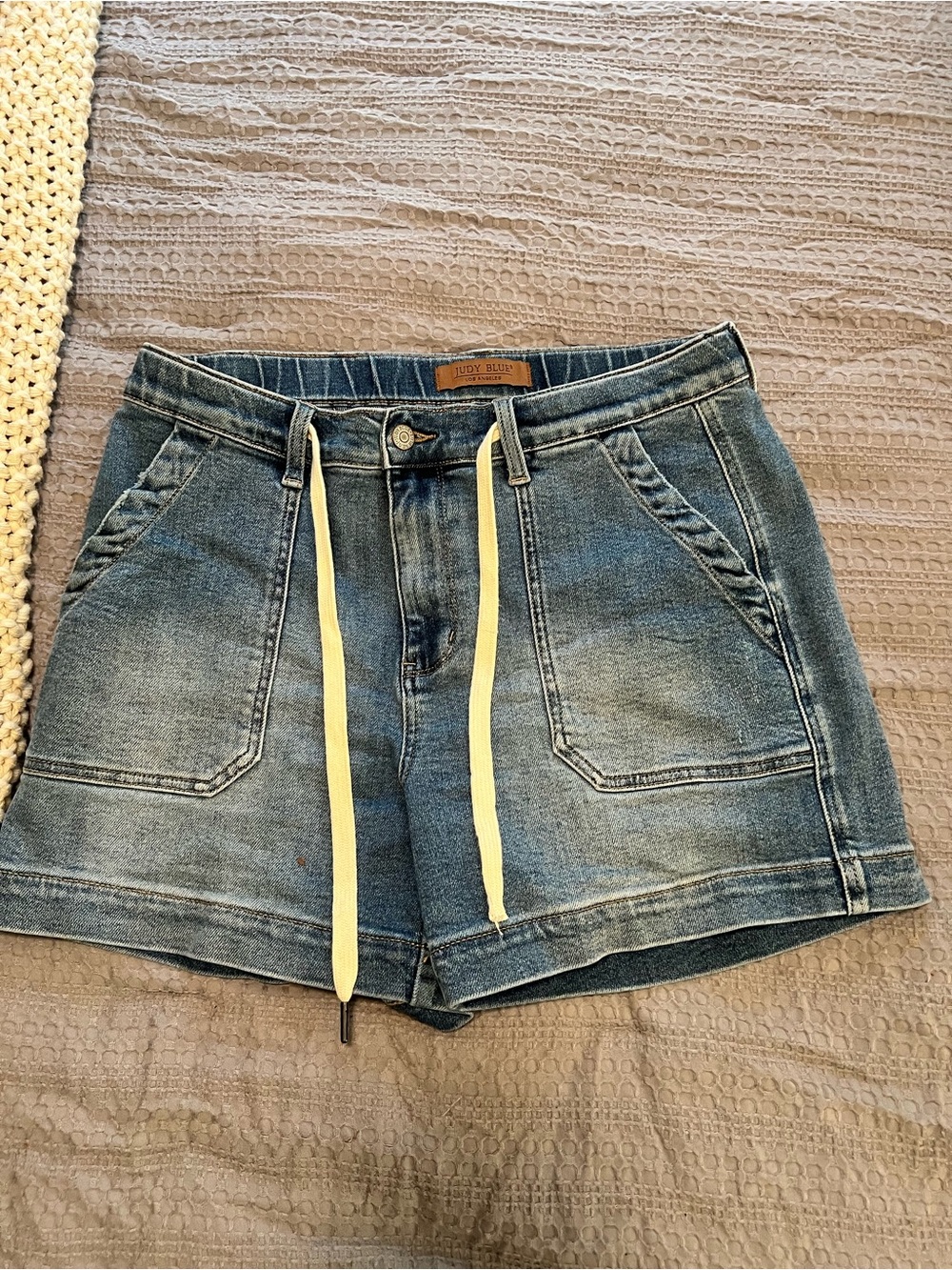 Judy Blue Jeans Blue Denim Shorts with white Drawstring
